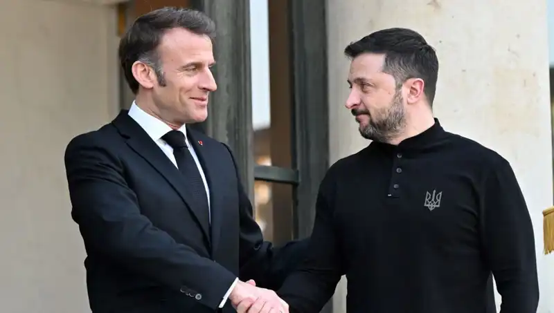 Macron: Karadeniz'de Türkiye’nin Rolü Tartışmasız Övgüye Değer
