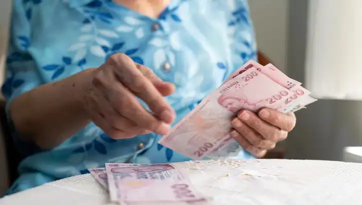 Emeklilerin Cebinde Göz Tutan Dolandırıcılar: Yeni Tuzağa Dikkat!
