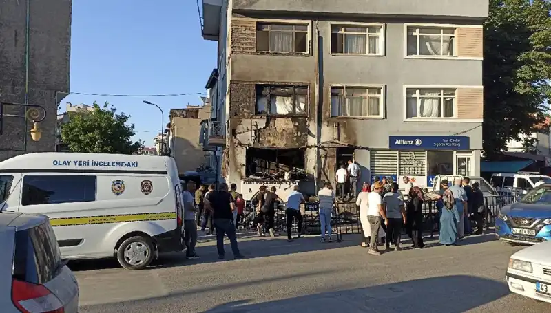 İmalat Tesisinde Tüp Patlaması: Hayatını Kaybedenlerin Sayısı İkiye Yükseldi