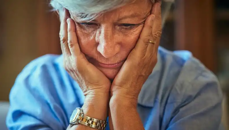 40'lı Yaşlarında Alzheimer: Stresin Yol Açtığı Erken Uyarı İşareti