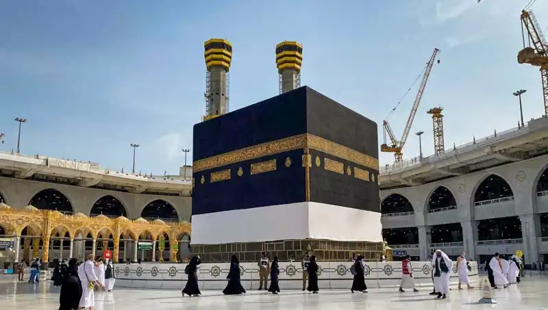 Hac 2026 Ön Kayıtları Başladı: Kura Tarihleri ve Ücretler Neler?