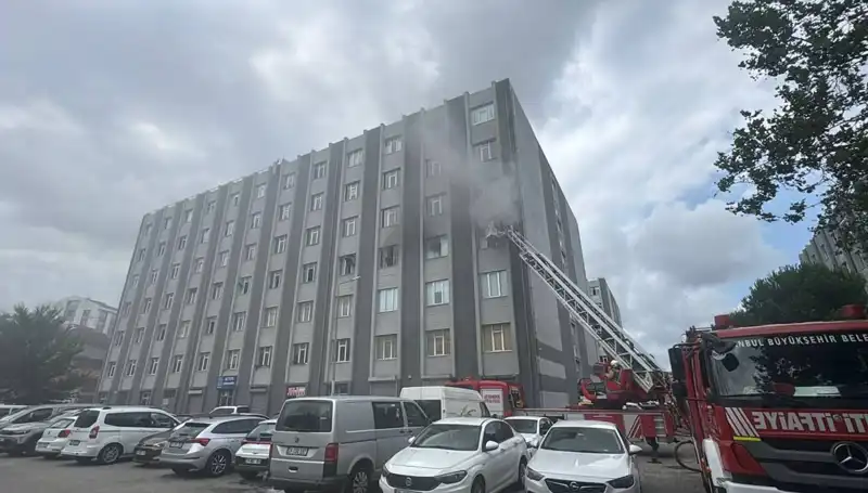 Çorap İmalathanesinde Meydana Gelen Yangın: Olayın Ayrıntıları ve Sonrası