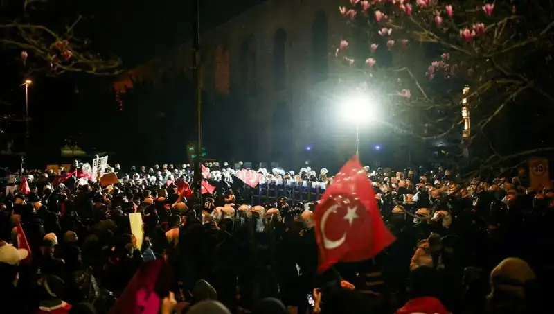 Gösteriler Esnasında Tutuklanan Gazetecilere Tahliye Müjdesi Geldi