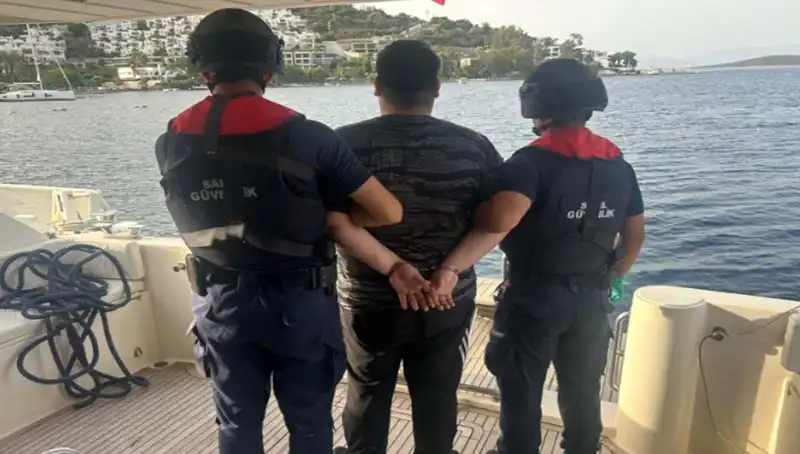 Cinayet Zanlısı Casper Çetesi Üyesi, Polisi Şaşkına Çeviren Bir Operasyonla Yakalandı
