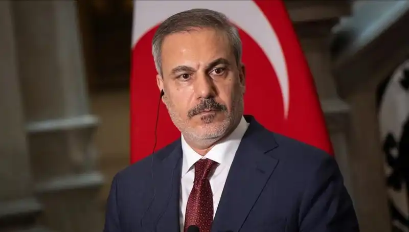 Türkiye'nin Diplomasi Hamlesi: Bakan Fidan Azerbaycan ve Mısır ile Görüştü