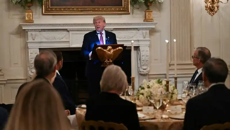 Trump'tan Çarpıcı Açıklama: Gazze'deki 10 Rehine Yolda Serbest Mi?
