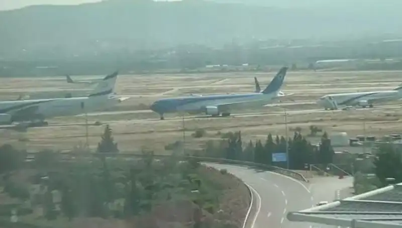 Netanyahu'nun Uçağı Yunanistan'da Gizemli Bir Şekilde Görüntülendi!