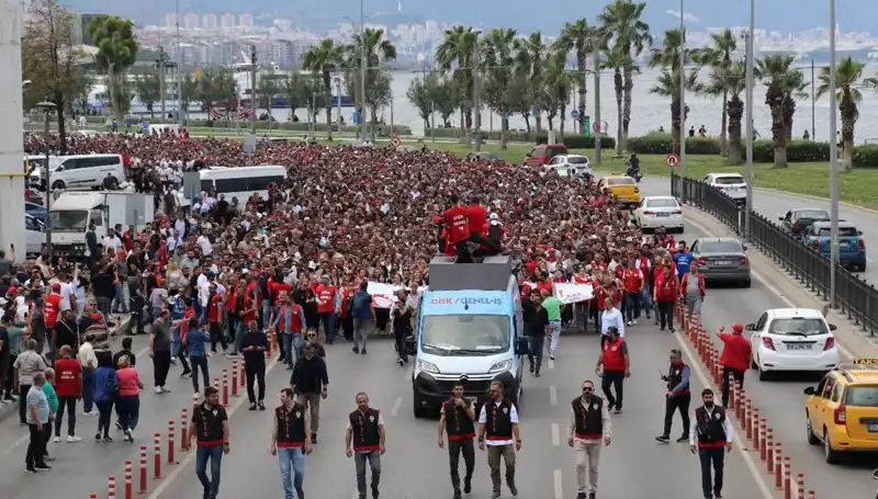 İzmir'de Grev 4. Gününde: İşçilerin Talepleri ve Süreç Üzerine Değerlendirme