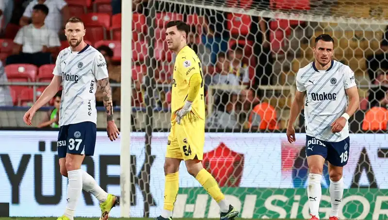 Fenerbahçe’nin Şampiyonluk Hayalleri Yıkıldı: Darmadağın Olmuş Durumda!