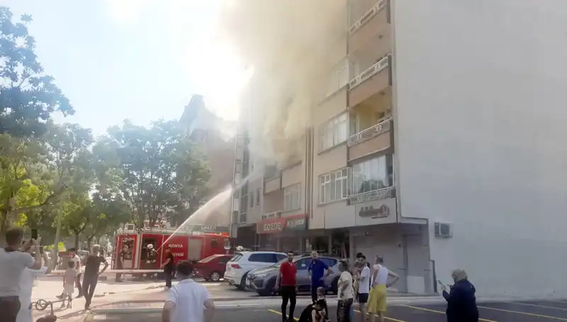 Yangın Felaketi: Gözlerini Alevlerle Açan Gençlerin Hikayesi