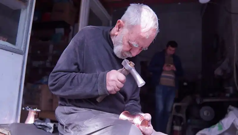 75 Yaşındaki Durmuş Dede: Geleneksel Zanaatın Son Ustası!
