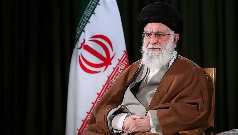 İran’ın Lideri Hamaney’den Sert İfadeler: "İsrail Cevap Alamazsa Fırtına Geliyor"
