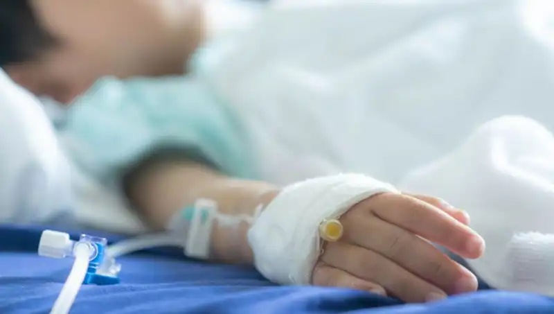 Tehlikeli Mıknatıs Oyunu: 7 Yaşındaki Çocuk Hayatını Kaybetmekten Son Anda Kurtuldu