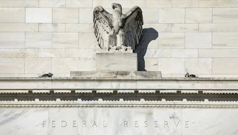 FED'in 2025 Mayıs Ayı Faiz Kararını Beklerken Ekonomik Gelişmeler