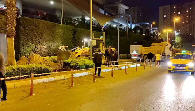 Bir AVM'de Doğalgaz Paniği: Alışveriş Keyfi Tehlikeye Girdi!