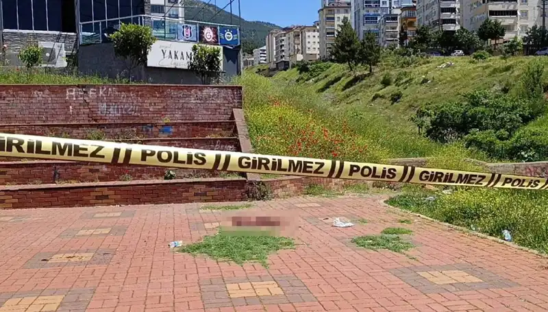Kahramanmaraş'ta Bıçaklı Kavga: Sokaklar Kanla Dolu Mu?